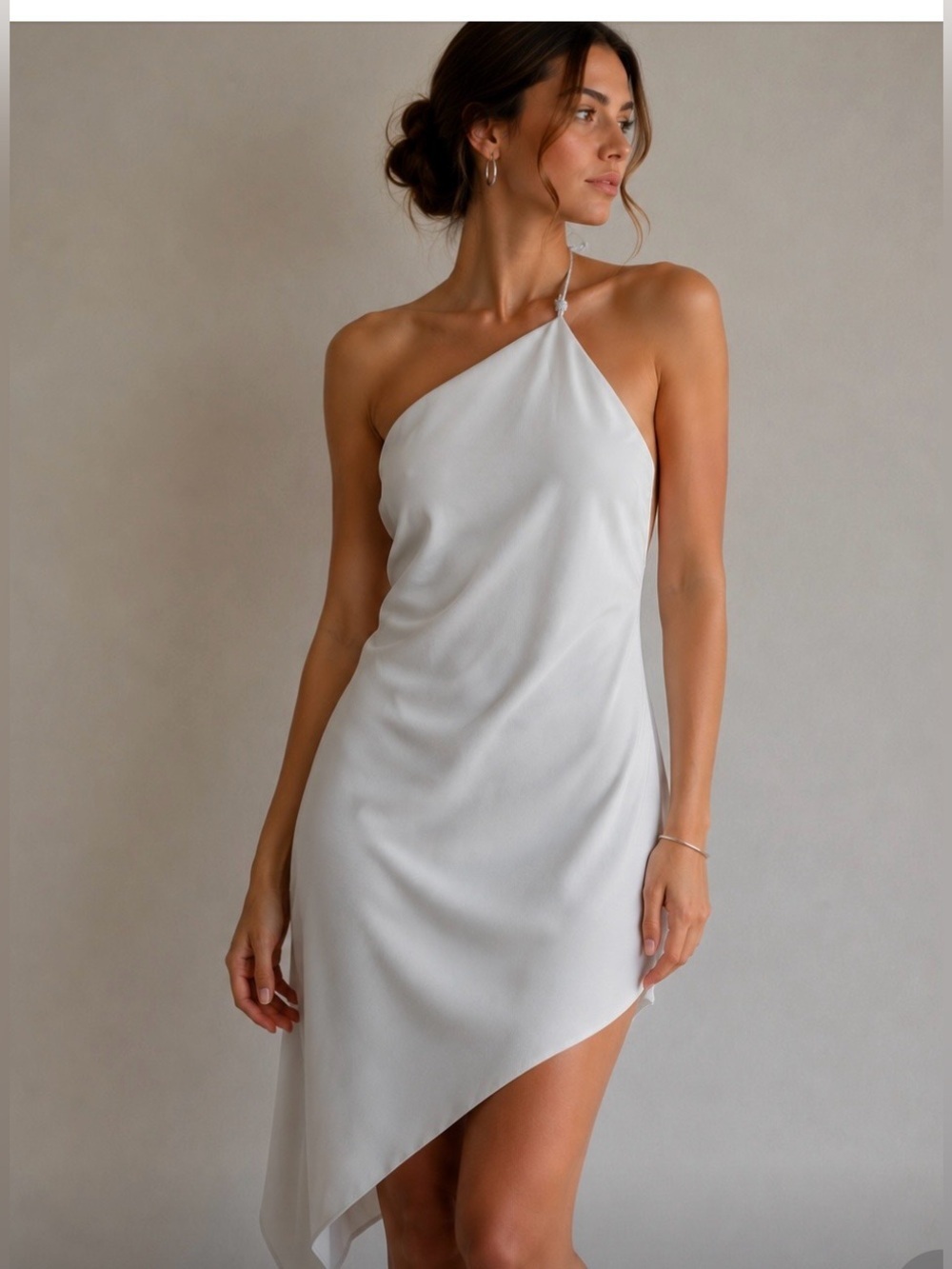 DESIGN COLLECTIVE Chic One-Shoulder Satin Slip Dress in cream SIZE 4